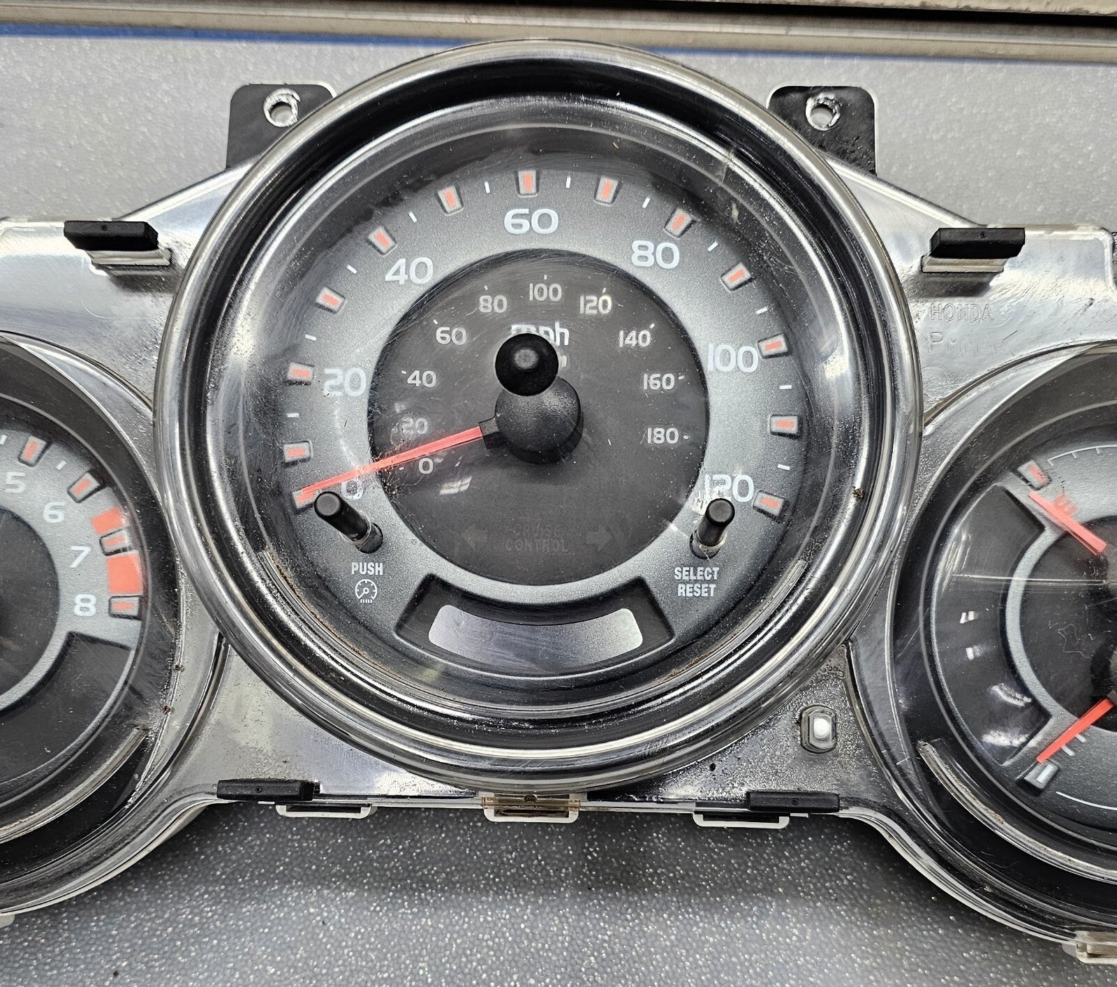 🔥03-06 Honda Element Dash Instrument Cluster Speedometer Tachometer Assembly