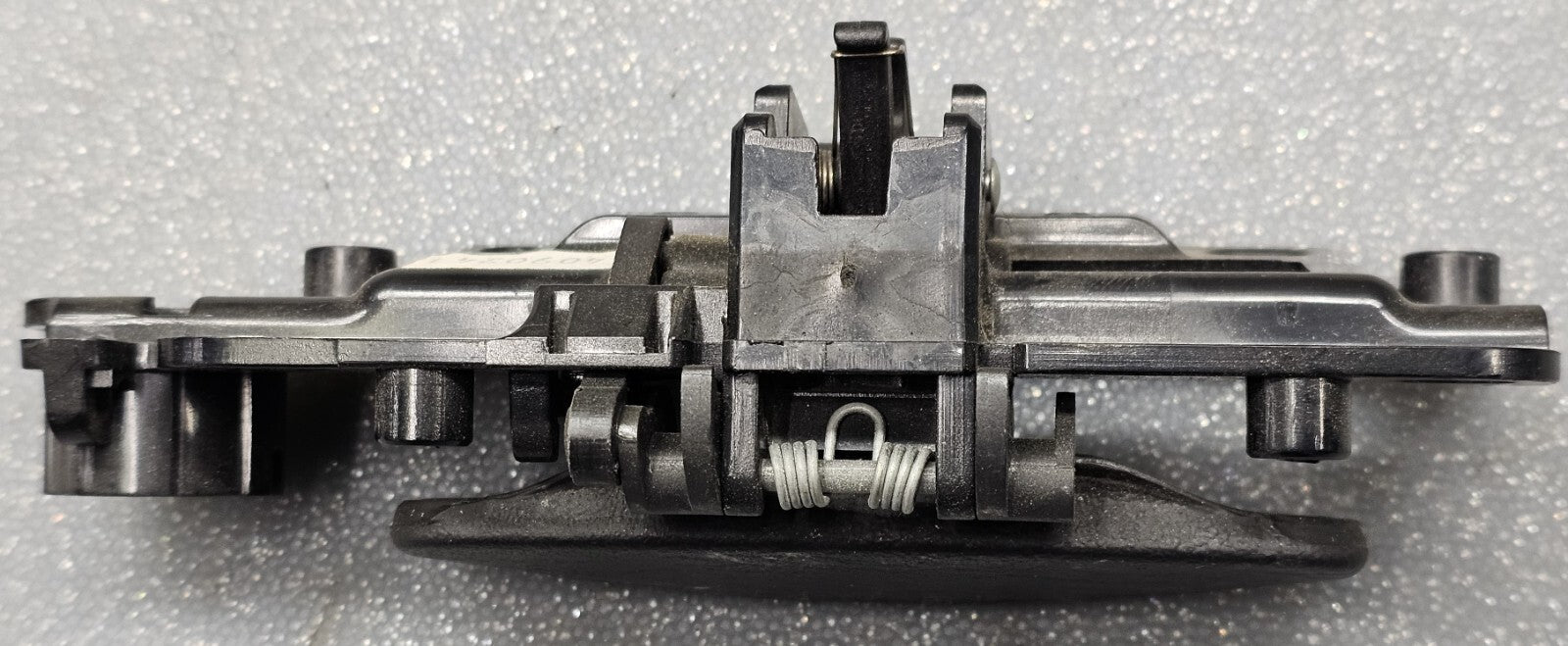🔥02-07 Jeep Liberty Glove Compartment Box Latch Handle Lock Assembly Black OEM