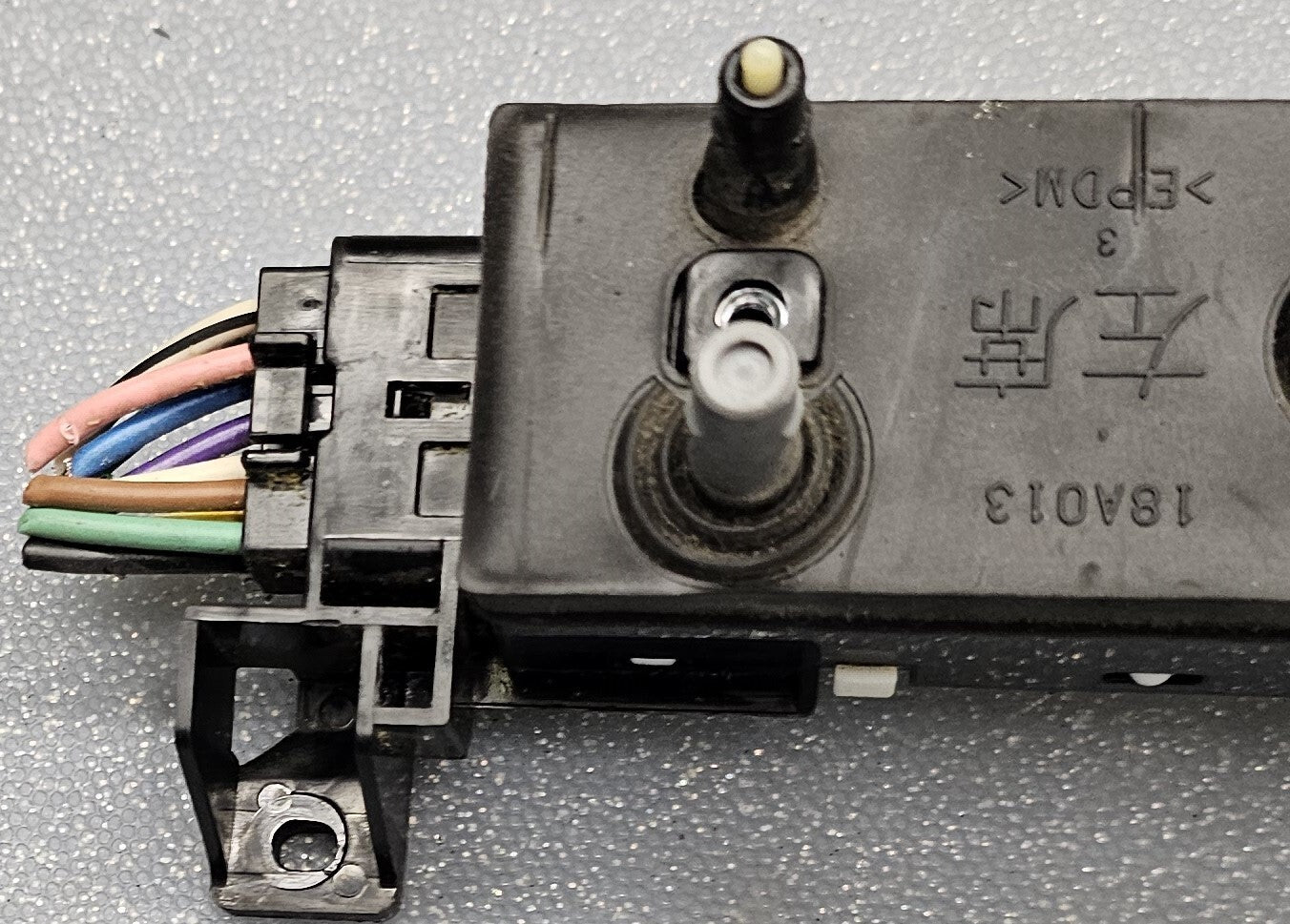 07-14 Tundra 09-16 Venza Power Left Driver Seat Switch Adjustment Regulator OEM
