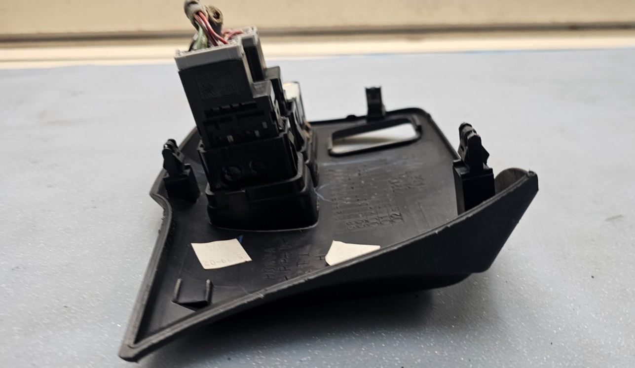 🔥99-04 HONDA ODYSSEY POWER MIRROR SLIDING DOOR SWITCH DASH PANEL BEZEL BLACK