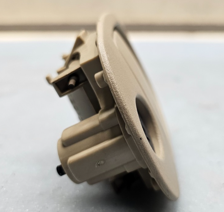 🔥02-05 TRAILBLAZER ENVOY RAINIER GLOVE BOX COMPARTMENT LATCH HANDLE TAN
