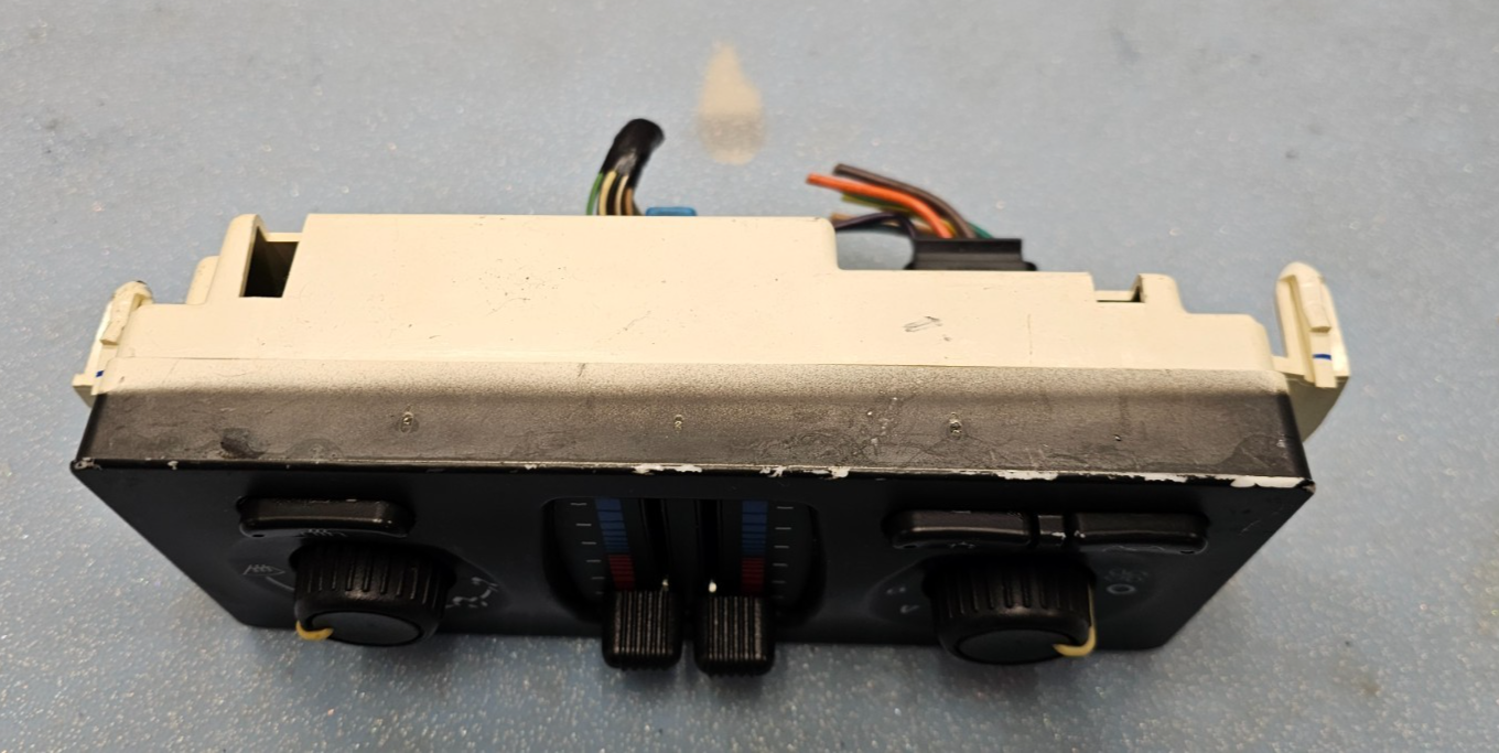 🔥03-09 Silverado SIERRA TRAILBLAZER DASH Heater A/C Climate Control DIGITAL