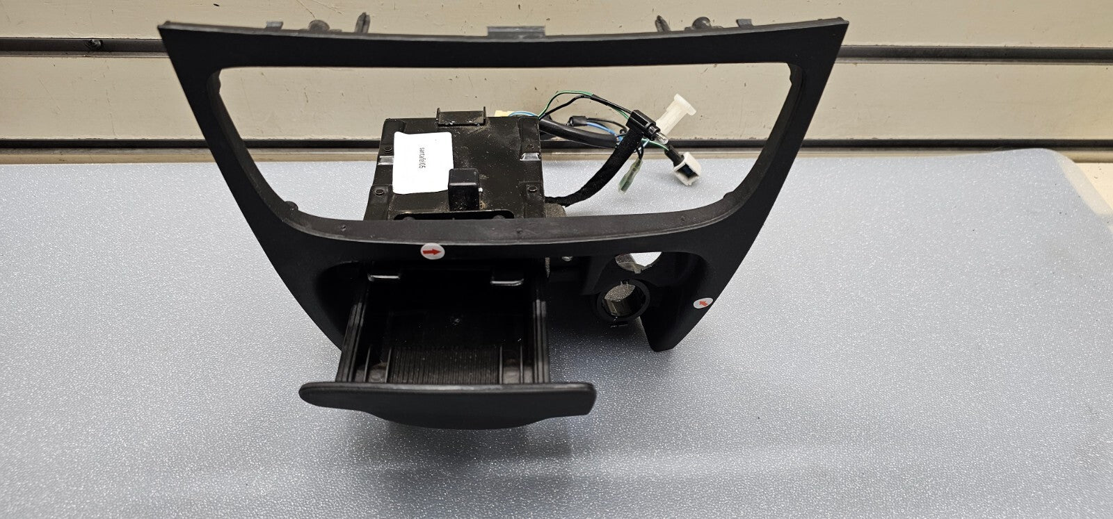 🔥04-08 MAZDA 3 MAZDA3 FRONT CENTER DASH VENT HAZARD BUTTON BEZEL TRIM OEM BLACK