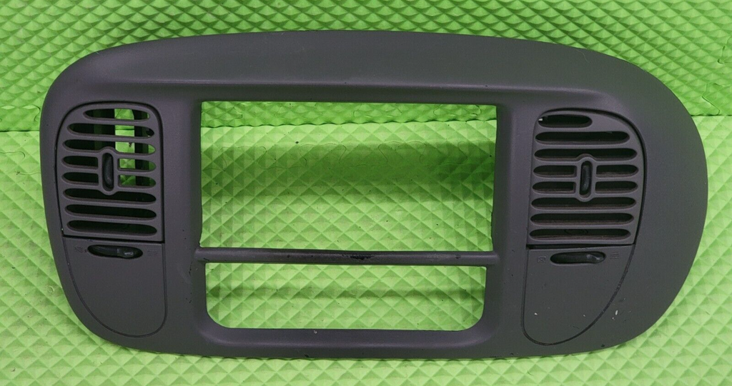 🔥1997-2003 Ford F150 Center Dash Radio Climate BEZEL TRIM Panel Line Gray B1