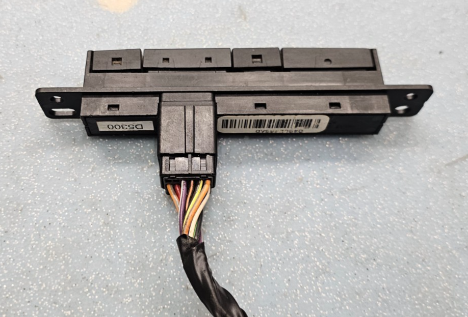 🔥06-08 Charger Hazard Emergency Light Switch ESP OFF Instrument Panel Black
