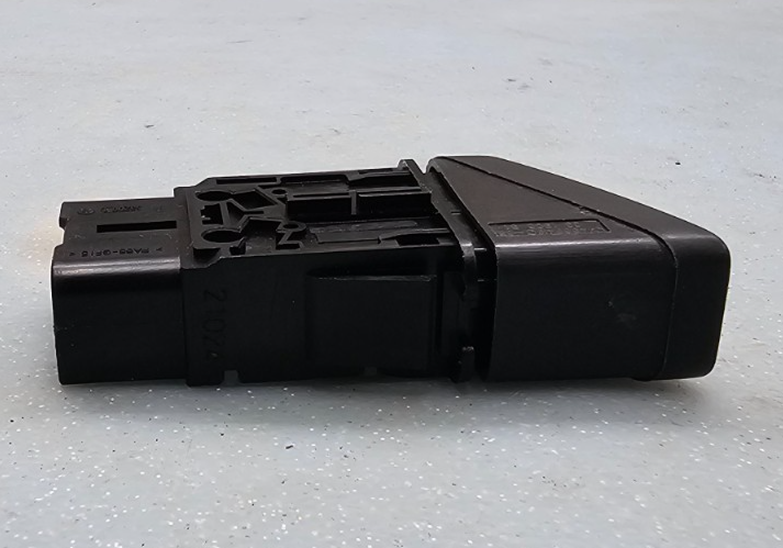 🔥01-03 MAZDA PROTEGE PROTEGE5 HAZARD EMERGENCY FLASHER 4WAY SWITCH BUTTON