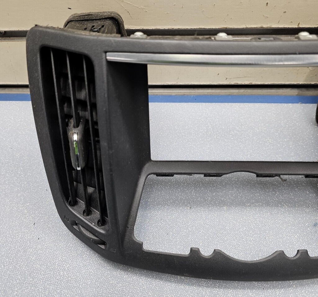🔥08-13 Infiniti G25 G35 G37 Dash Radio Stereo Bezel Trim Instrument Panel Black
