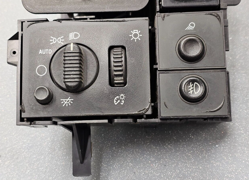 🔥99-06 Chevy Silverado Sierra Headlight Switch left Driver Air Vent Black HS19