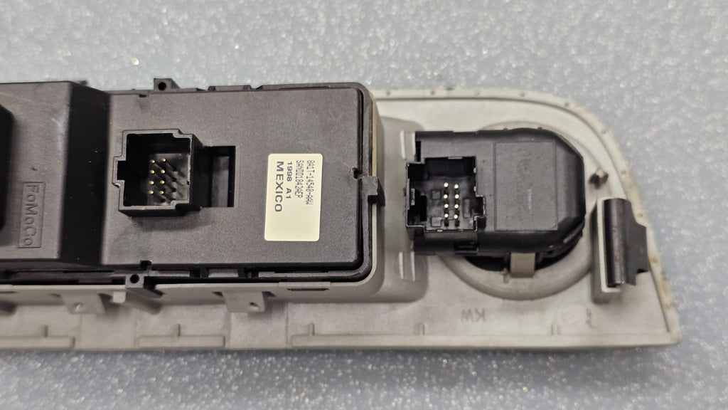 🔥 07-10 Lincoln MKX Front Left Driver Door Power Window Master Switch Silver