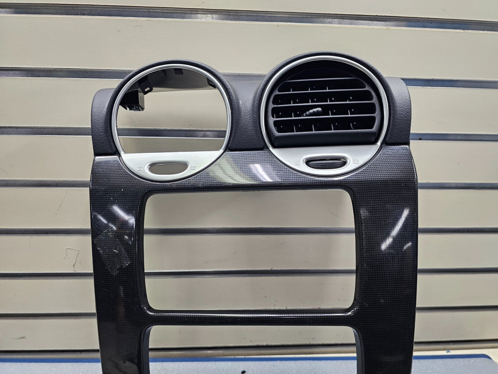 🔥03-08 ENVOY XL FRONT RADIO DASH SURROUND BEZEL TRIM PANEL CLIMATE BLACK