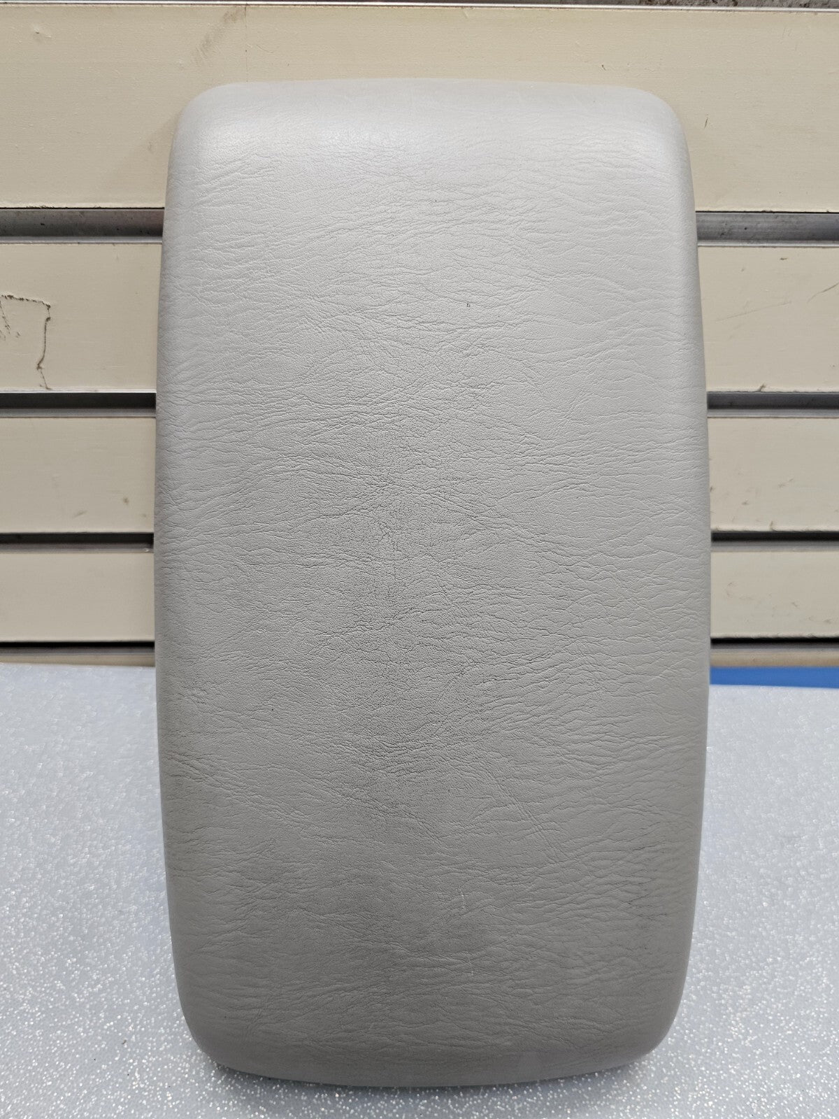 🔥02-06 CAMRY SOLARA LEXUS ES330 CENTER CONSOLE LID ARM REST COVER ASSEMBLY GRAY