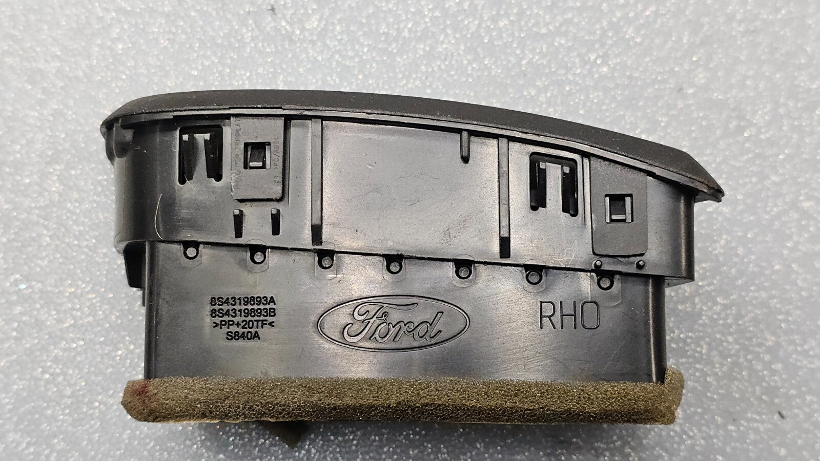 🔥08-11 FORD FOCUS DASH RIGHT PASSSENGER AIR VENT A/C AC HEATER PANEL BLACK