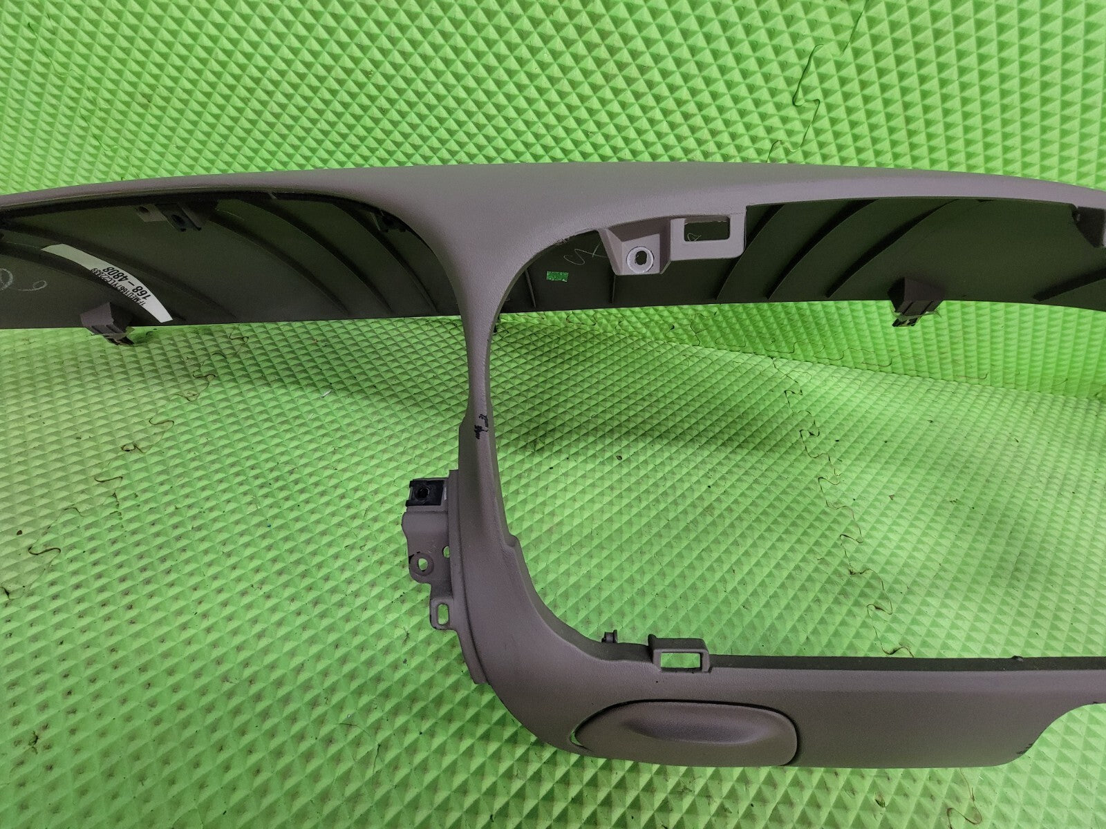 🔥97-03 Ford F150 EXPEDITION Upper DASH PAD Dashboard Panel Bezel Trim Gray DP2