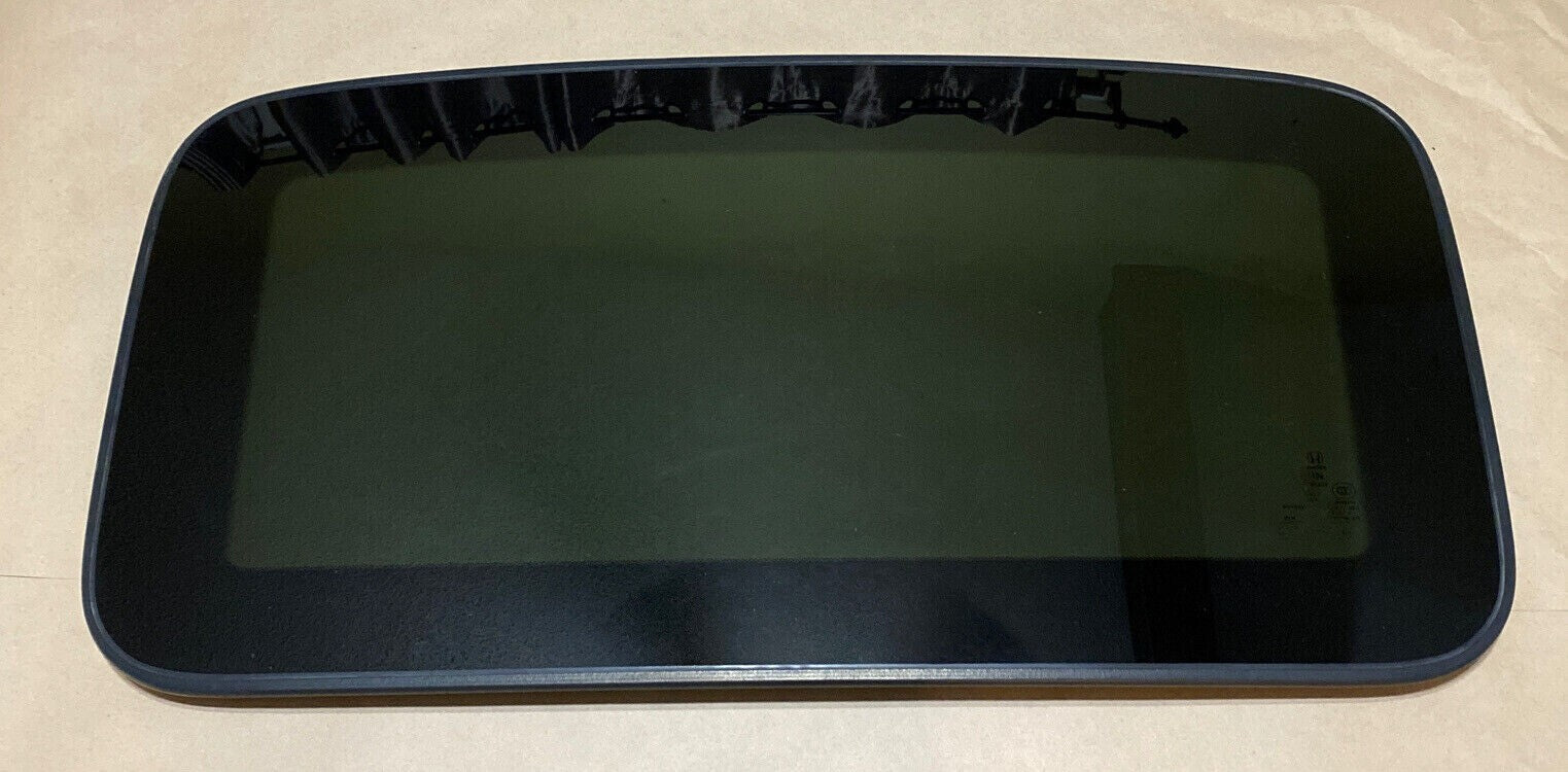 🔥05-08 Honda Pilot Front Upper Sun Roof Moon Roof Top Window Glass OEM