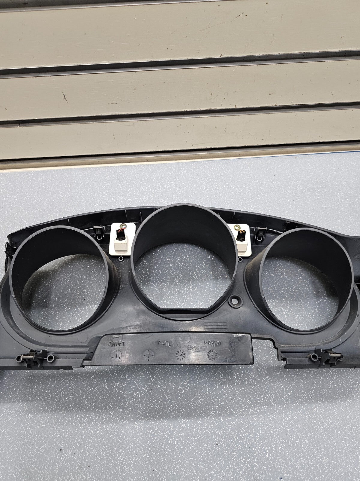 🔥02-04 Nissan Frontier Xterra Instrument Gauge Cluster Bezel Gray/Black