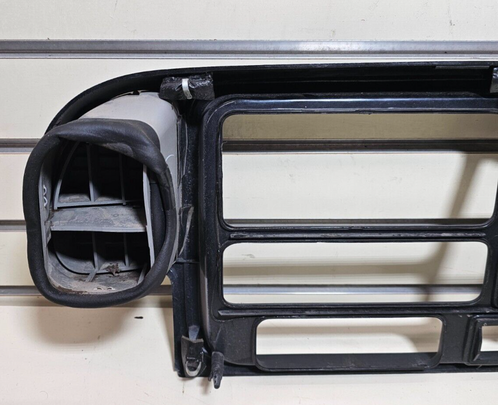 95-99 CHEVY GMC TRUCK CK Instrument Cluster Speedometer Dash Bezel Gray/Black C3