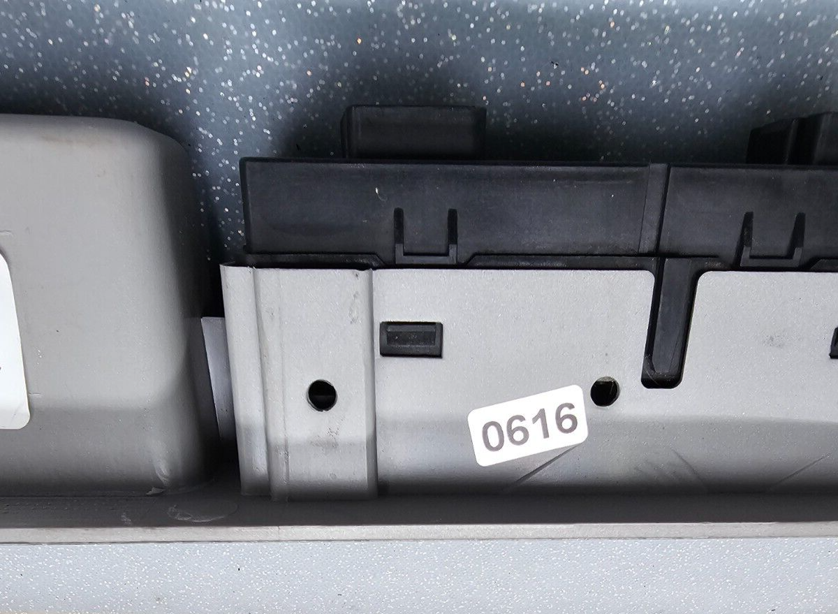 🔥08-12 Escape Focus Left Driver Door Master Power Window Switch Assembly Gray