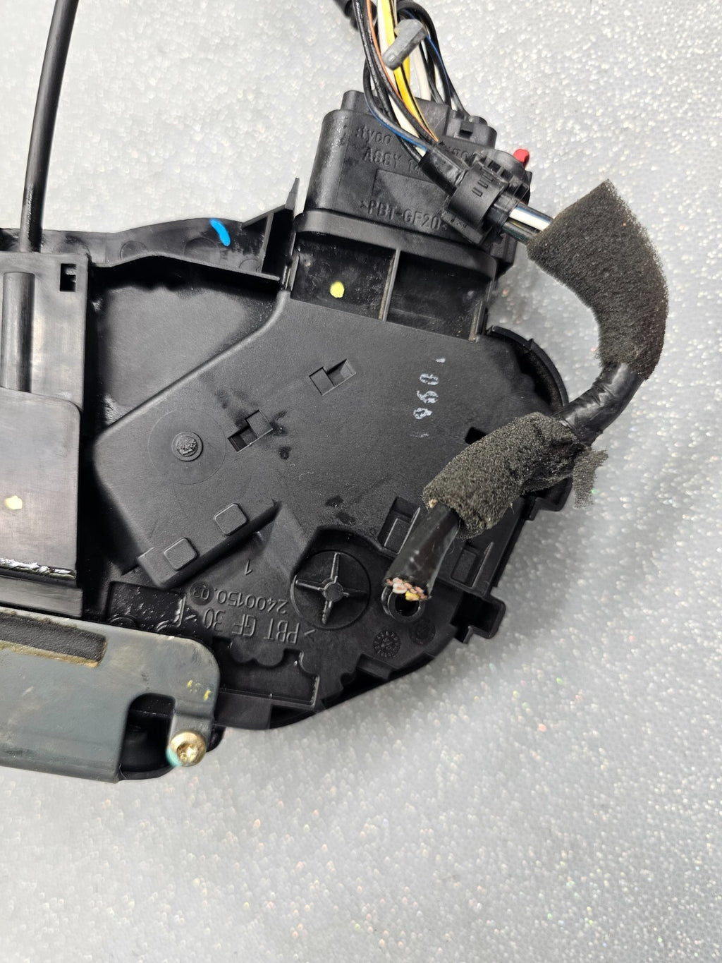 🔥2004 -2006 Mazda 3 Door Power Lock Latch Actuator w/ cables Front Left Driver