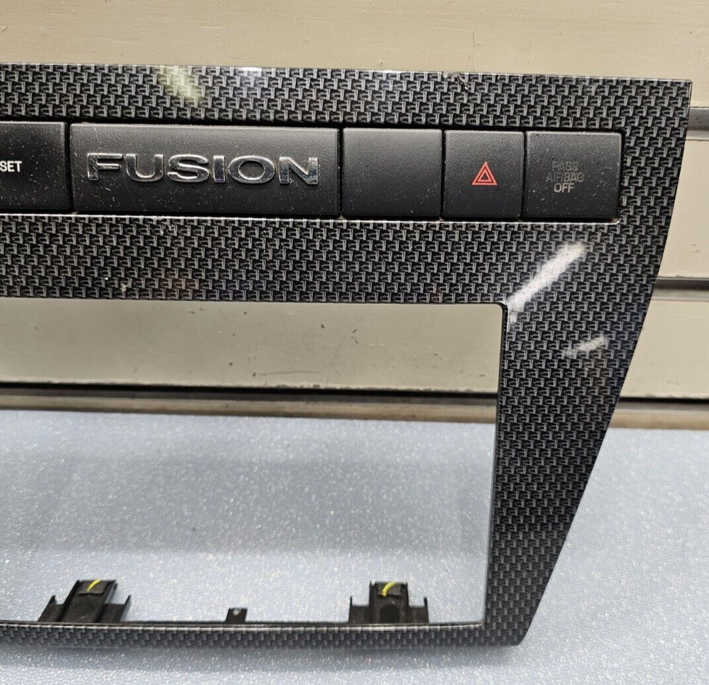 06-09 Fusion Milan Center Dash Trim Panel AM FM Radio Stereo Bezel CARBON BLACK