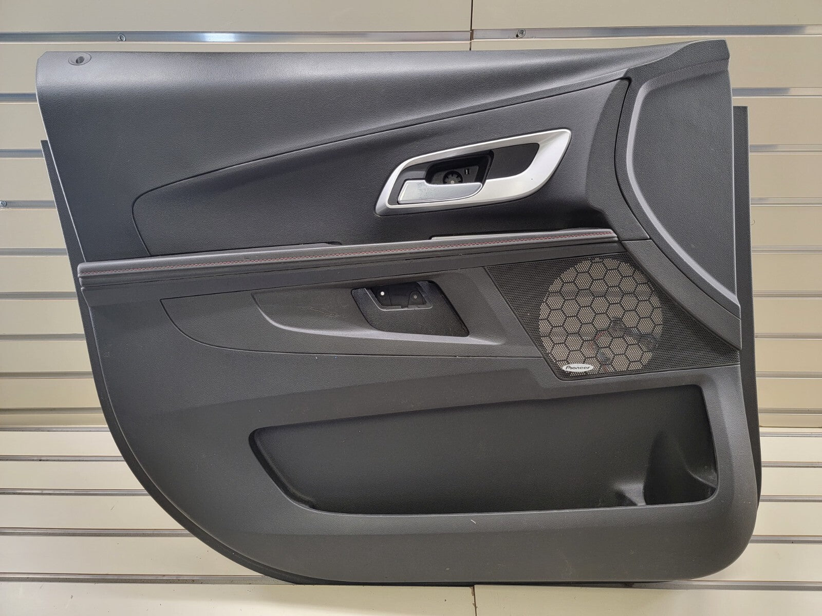 🔥2010 - 2016 CHEVROLET EQUINOX FRONT DOOR PANEL left driver Dark gray