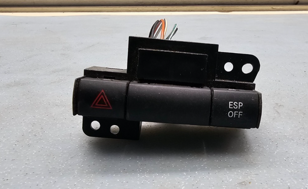 🔥05-12 chrysler 300 c hazzard light switch button black