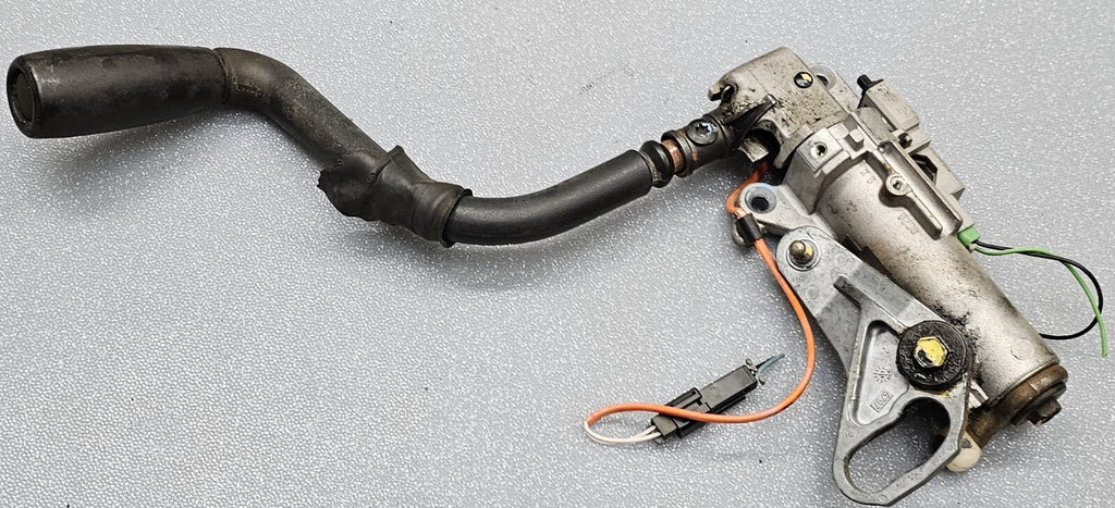 99-06 SILVERADO TAHOE SUBRUBAN AUTOMATIC GEAR SHIFTER LEVER HANDLE ASSEMBLY OEM