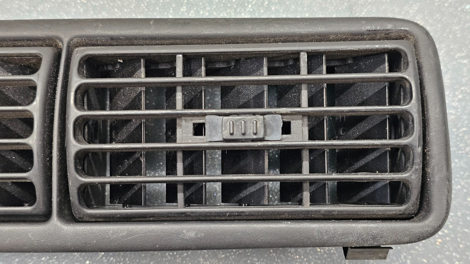 🔥96-18 EXPRESS SAVANNA 94-97 Sonoma Center Dash A/C HVAC Air Vent Heater Panel