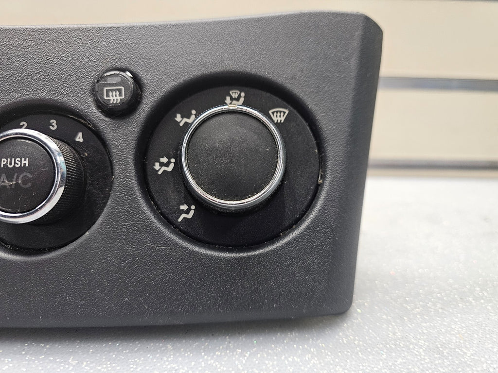 🔥06-11 Mitsubishi Endeavor Dash A/C Heater Climate Temperature Control Unit OEM