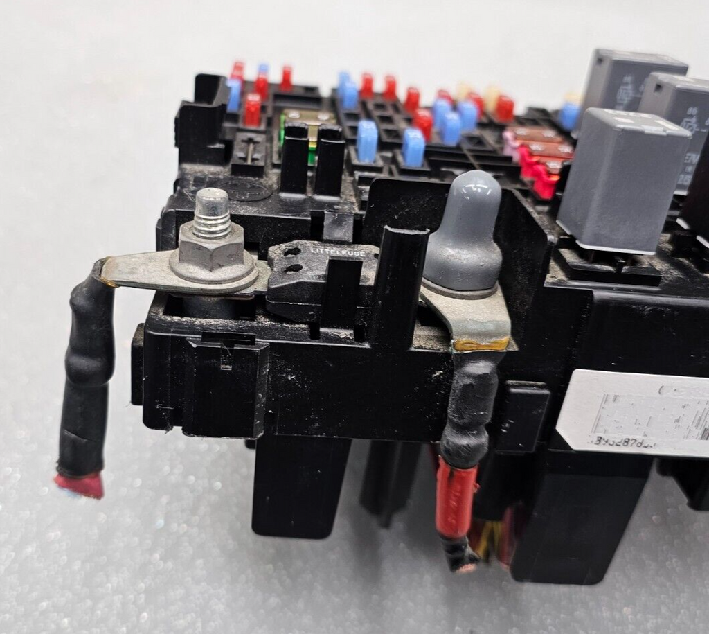 🔥07-09 Equinox Torrent Engine Fuse Relay Box Control Junction Module TIPM Unit