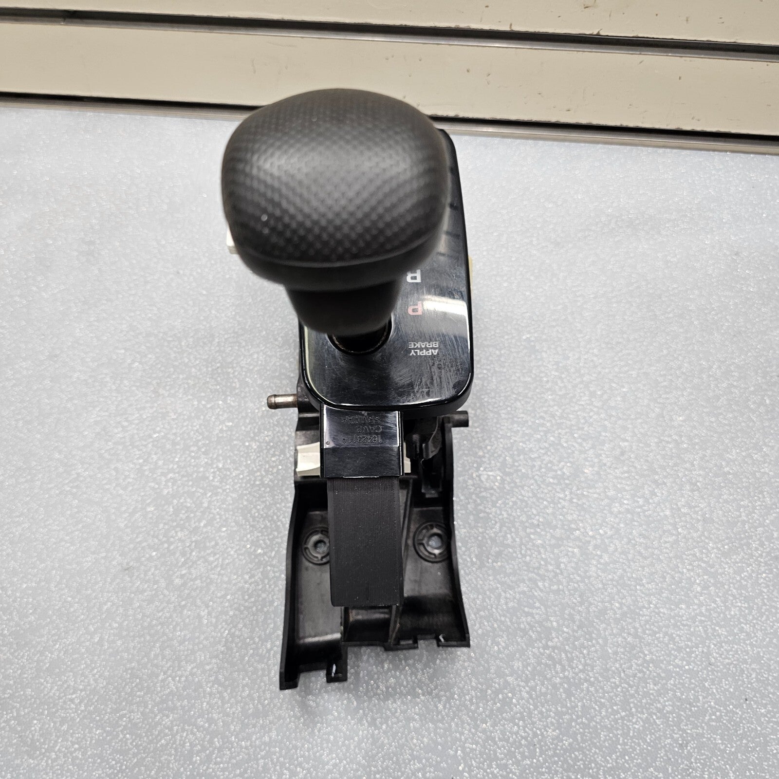 🔥06-07 Jeep Liberty Automatic Trans Floor Gear Shift Shifter Lever Assembly OEM
