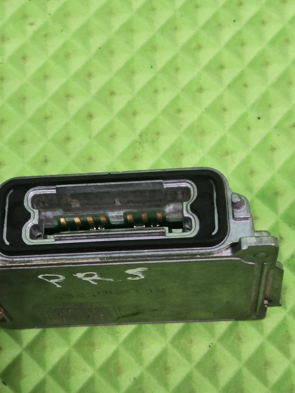 2007-2009 Audi Q7 Volkswagen VW HID Xenon Headlight Ballast Control OEM WHITE