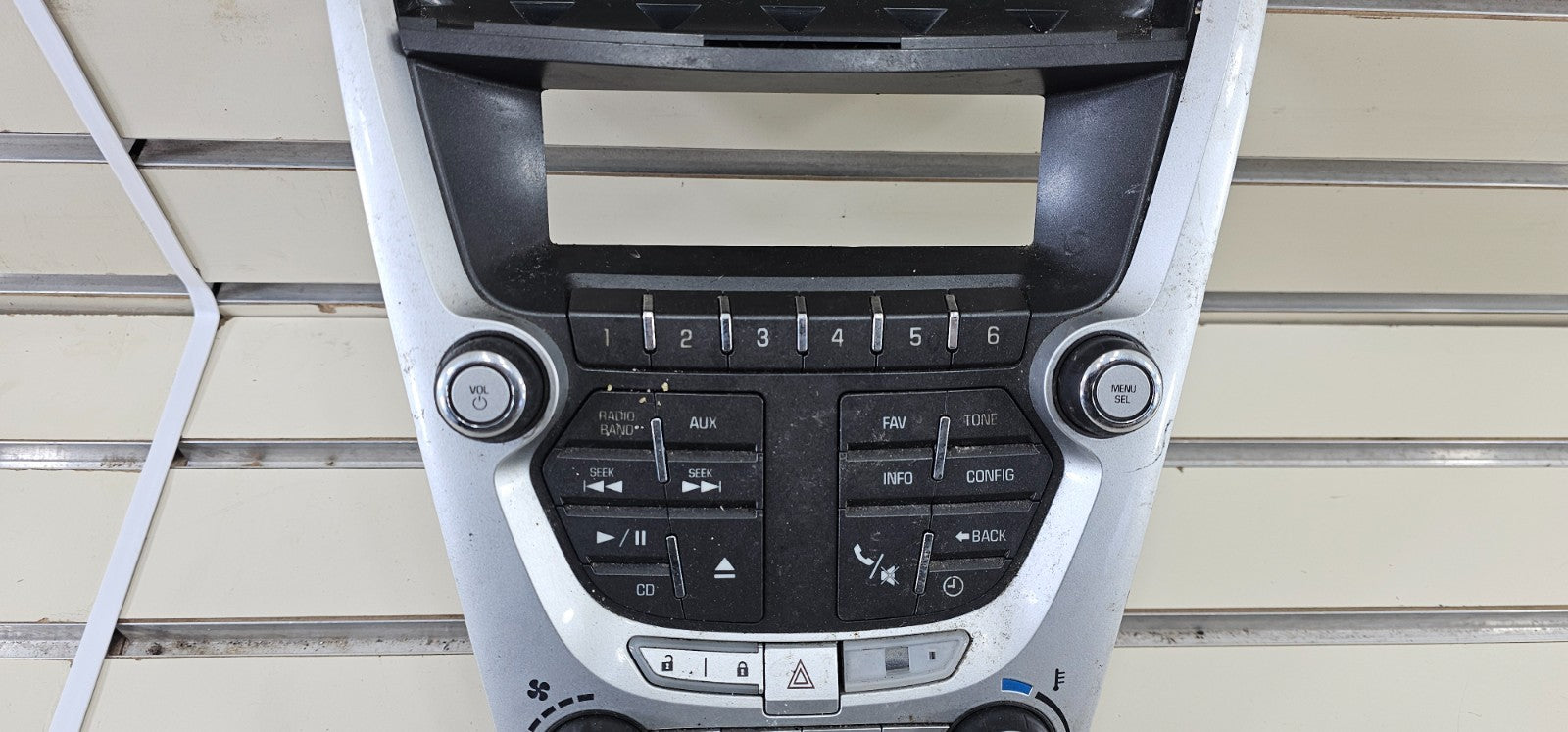 🔥10-11 Chevy Equinox Radio Stereo Display Climate Control Panel Bezel SILVER