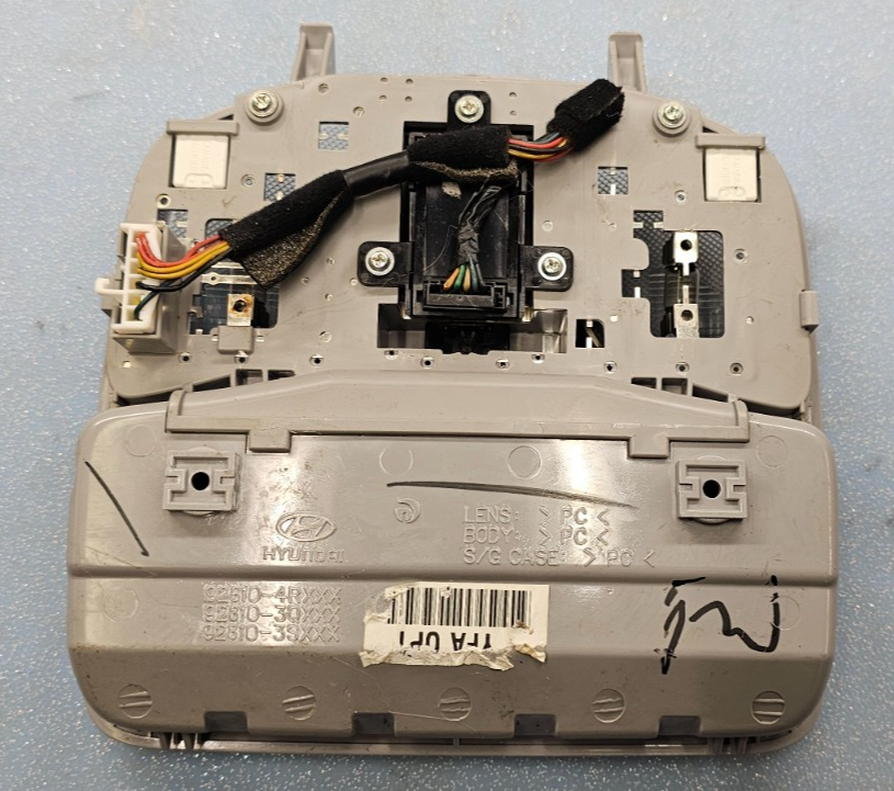 🔥2010-2013 Hyundai Sonata Overhead Console Dome Map Light Sunroof Switch Tan