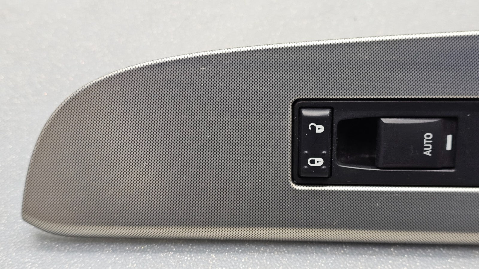 🔥07-14 Avenger Chrysler 200 Commander Right Passenger Window Switch Silver