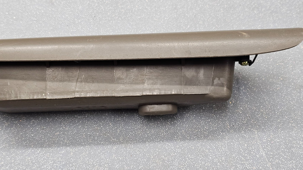 00-06 Mazda MPV Front Right Passenger Door Window Control Switch Bezel Trim Tan