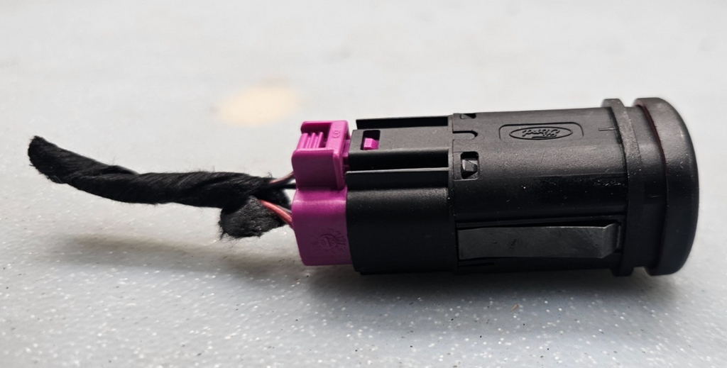 🔥01-07 Escape Hazard Light Emergency Flasher Switch Button Assembly Black