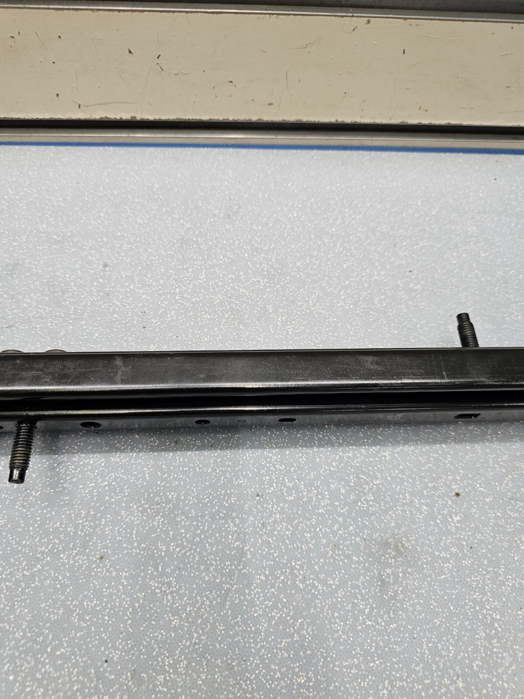06-08 Dodge Ram 1500 2500 Left Driver Seat Track Adjuster Left Sliding Rail OEM