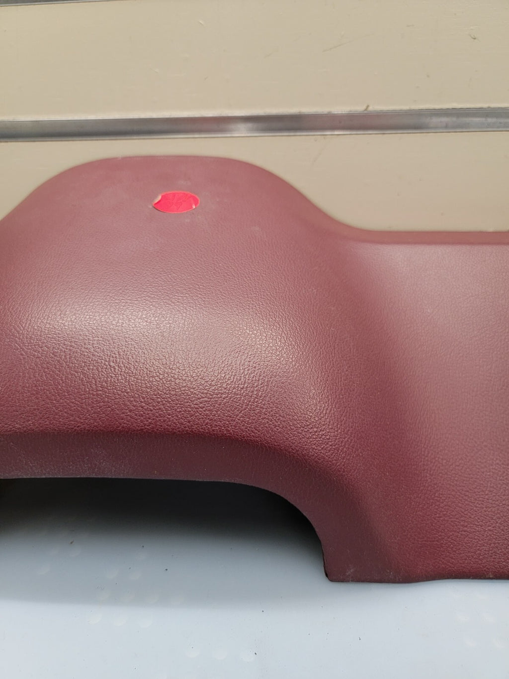 🔥1993-1997 FORD CROWN VICTORIA DASH DRIVERS KNEE BOLSTER PANEL RED LH