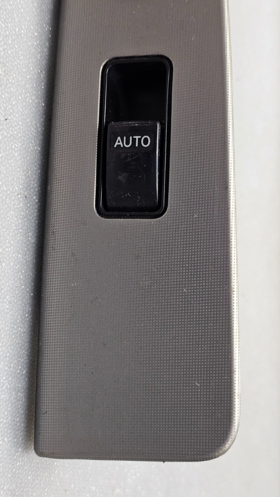 🔥04-06 NISSAN ALTIMA RIGHT PASSENGER FRONT POWER DOOR WINDOW SWITCH SILVER OEM