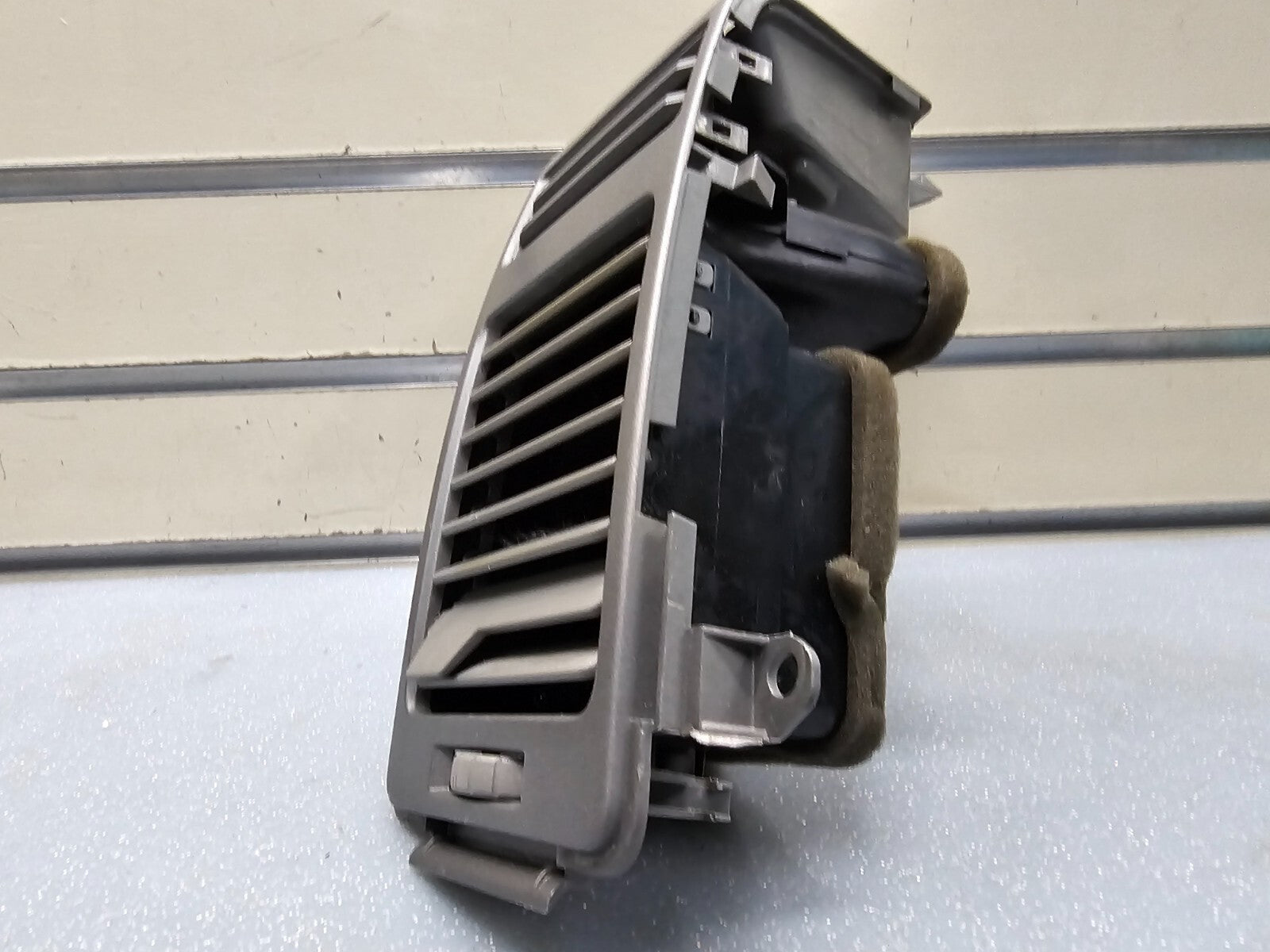🔥05-15 TITAN ARMADA QX56 DASH PASSENGER AIR VENT HEATER FILTER CONDITIONER GRAY
