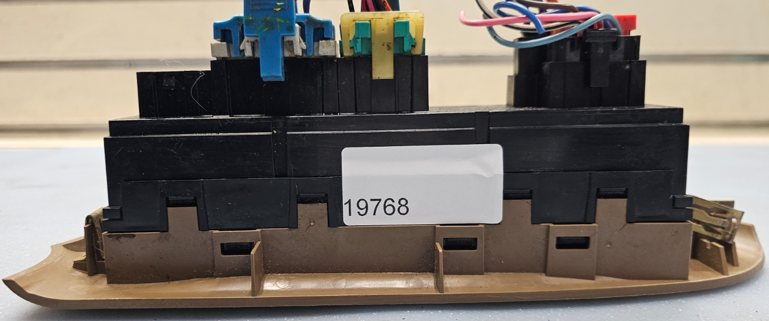 🔥02-05 CHEVY TRAILBLAZER DRIVER SIDE MASTER POWER WINDOW SWITCH TAN