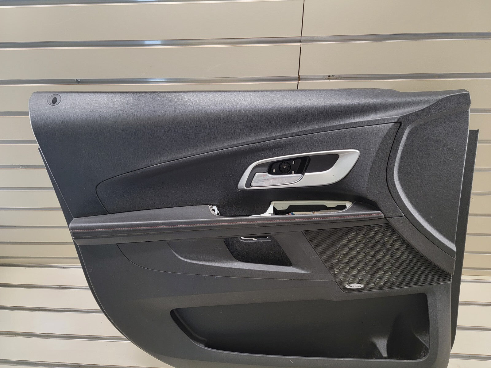 🔥2010 - 2016 CHEVROLET EQUINOX FRONT DOOR PANEL left driver Dark gray