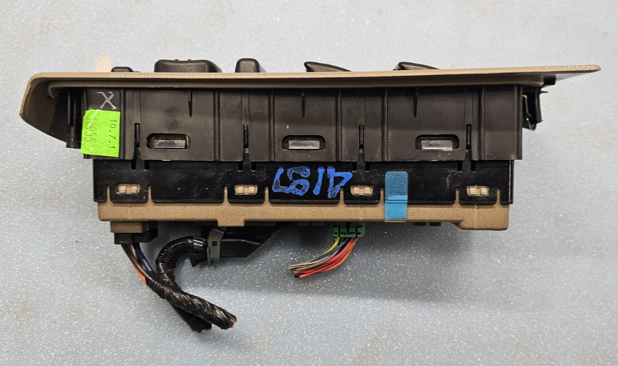 2003-2006 CHEVY SILVERADO SUBURBAN GMC YUKON DRIVER POWER WINDOW SWITCH TAN OEM