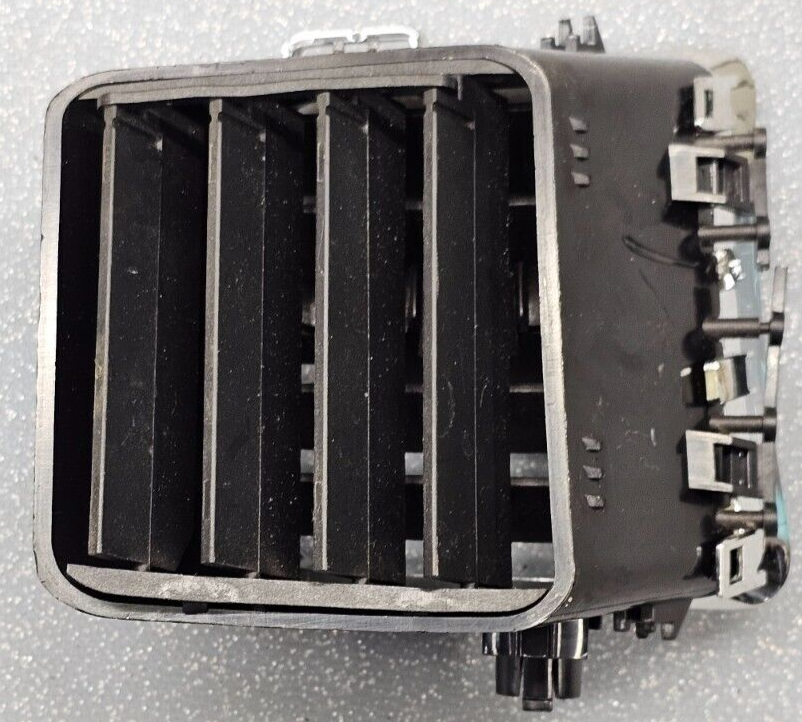 🔥08-14 Cadillac CTS Driver LH  Dash Air Vent Heater Conditioning Black VT35