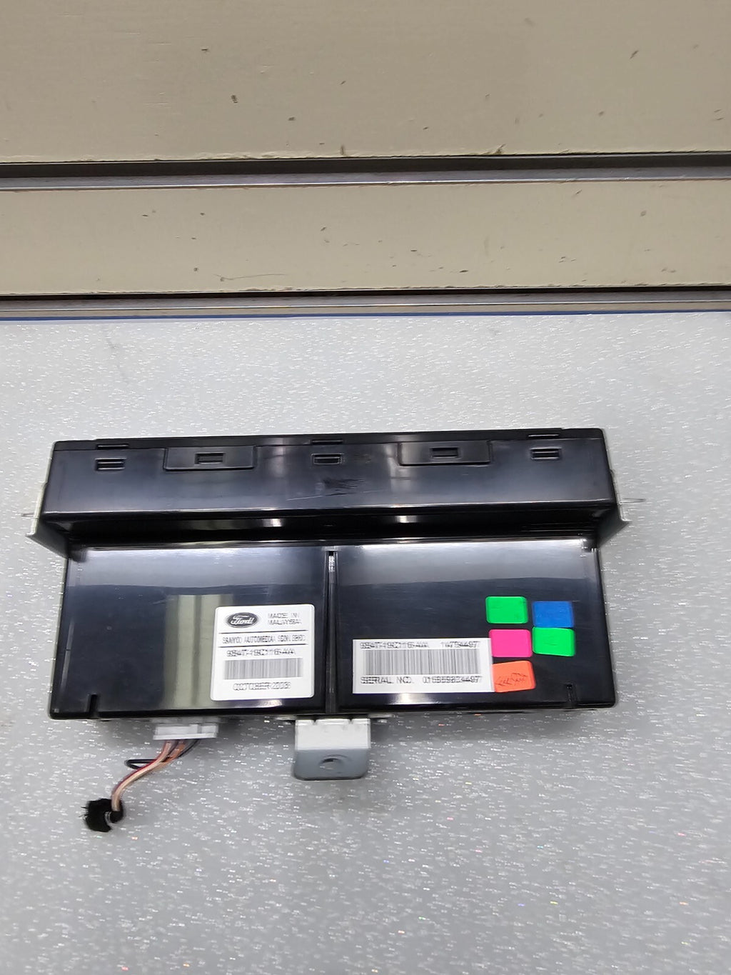 09 Ford Focus AUDIO RADIO EQUIPMENT TEMP INFIRMATION DIGITAL DISPLAY DIRECT OEM