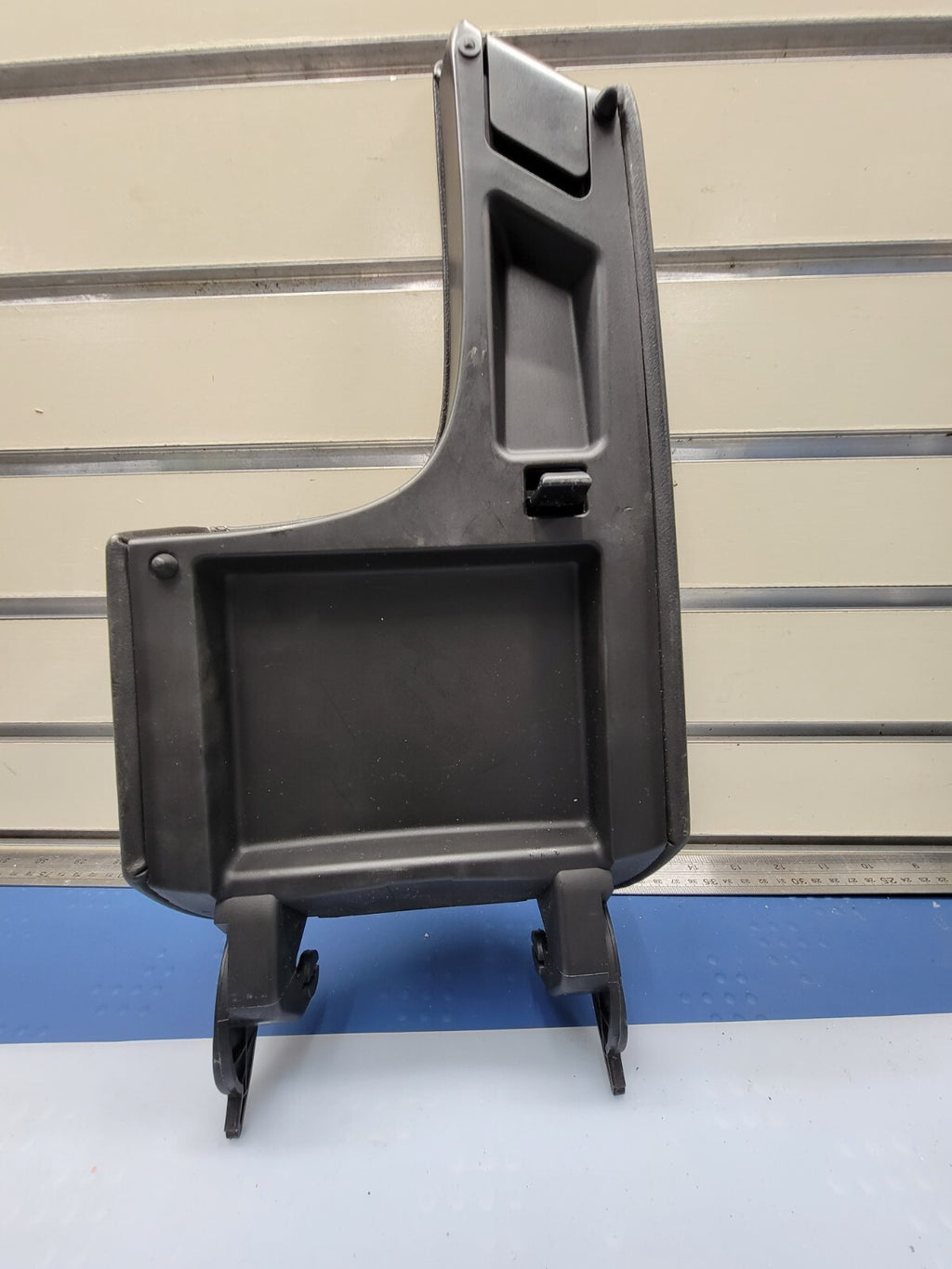 🔥2011-2017 Buick Regal Center Console Armrest Arm Rest Lid Black Leather