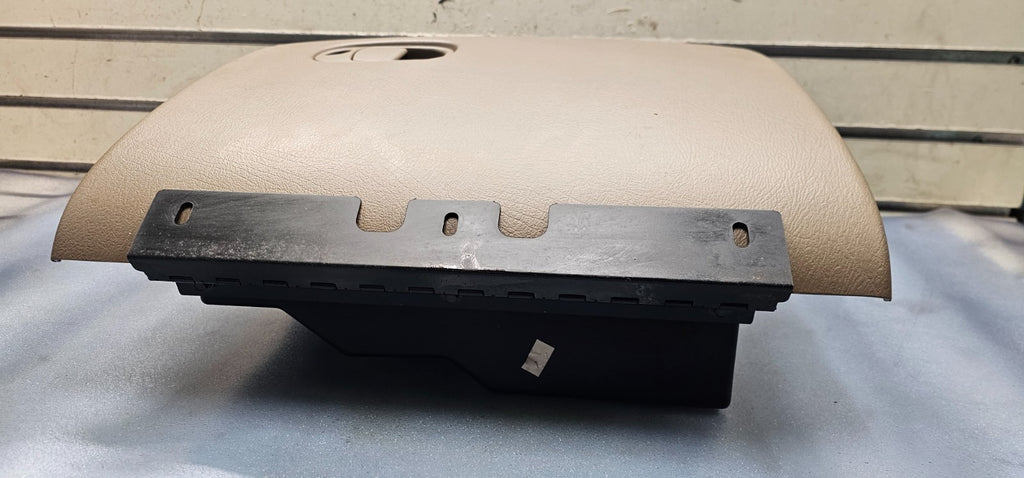 02-05 trailblazer Envoy Rainier Dash Glove Box Storage Compartment Assembly Tan
