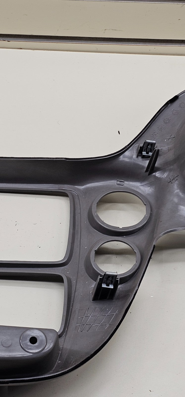 02-09 Trailblazer Dash Instrument Cluster Speedometer Bezel Trim Panel Gray C10