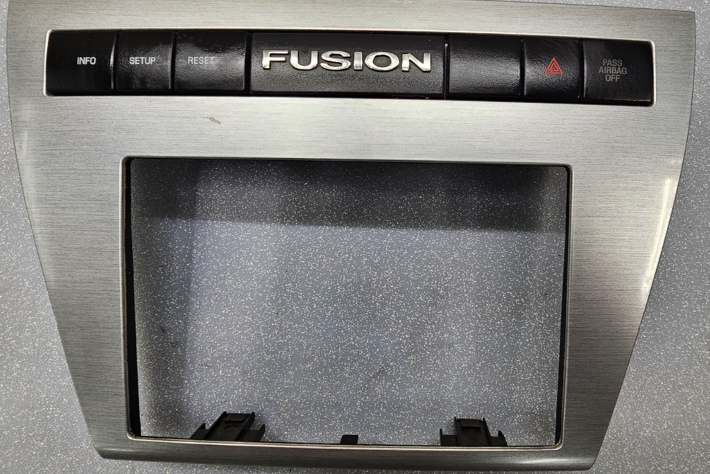 🔥06-09 Fusion Milan Center Dash Trim Panel AM FM Radio Stereo Bezel SILVER OEM
