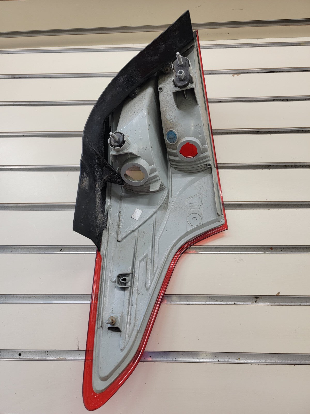 🔥12-14 Ford Focus Sedan Tail Light Lamp Right Passenger Assembly Chrome OEM